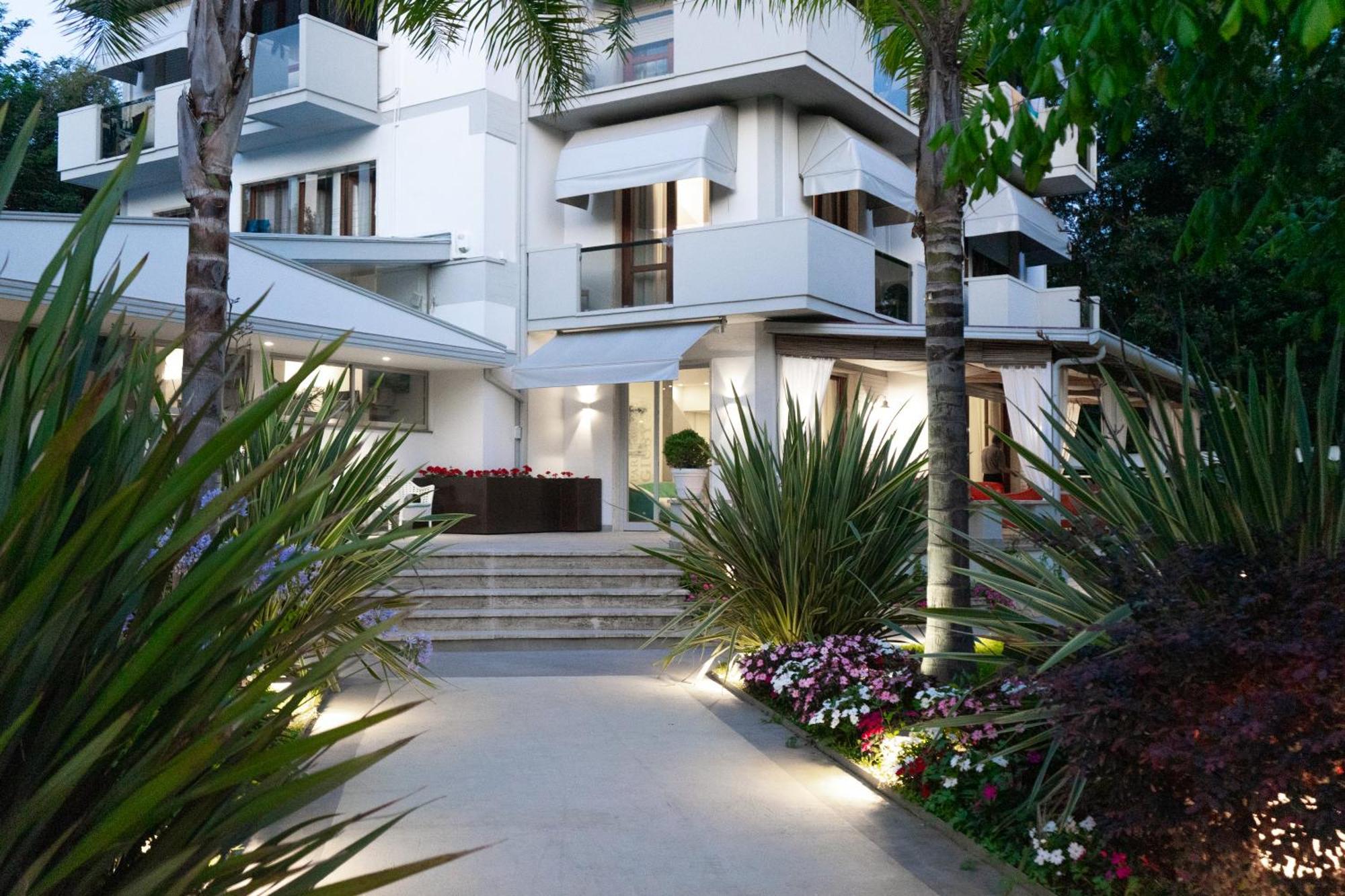 לידו די קאמאיורה Park Hotel Giusy מראה חיצוני תמונה